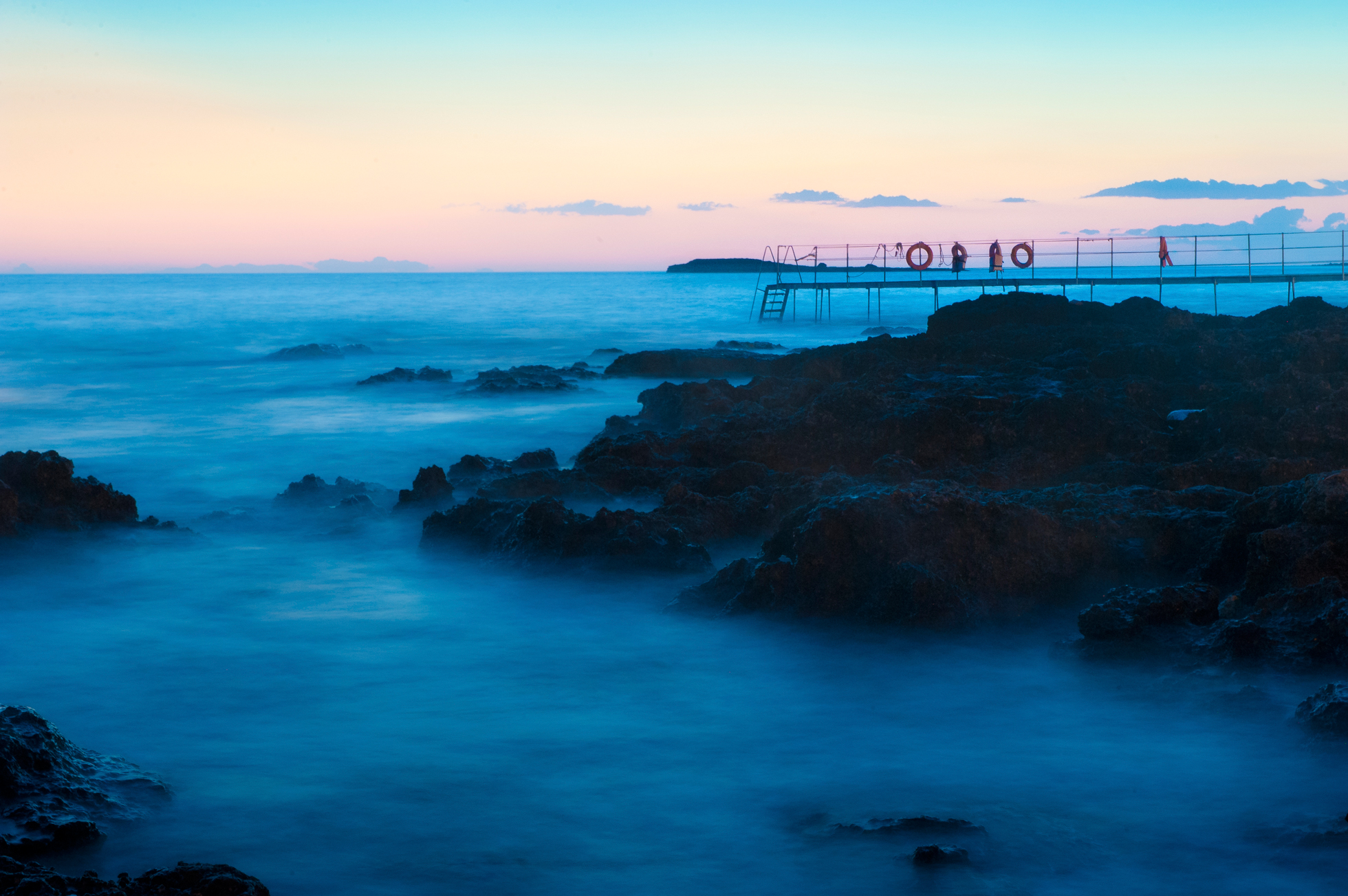 italy sunset beach fog water ocean lake