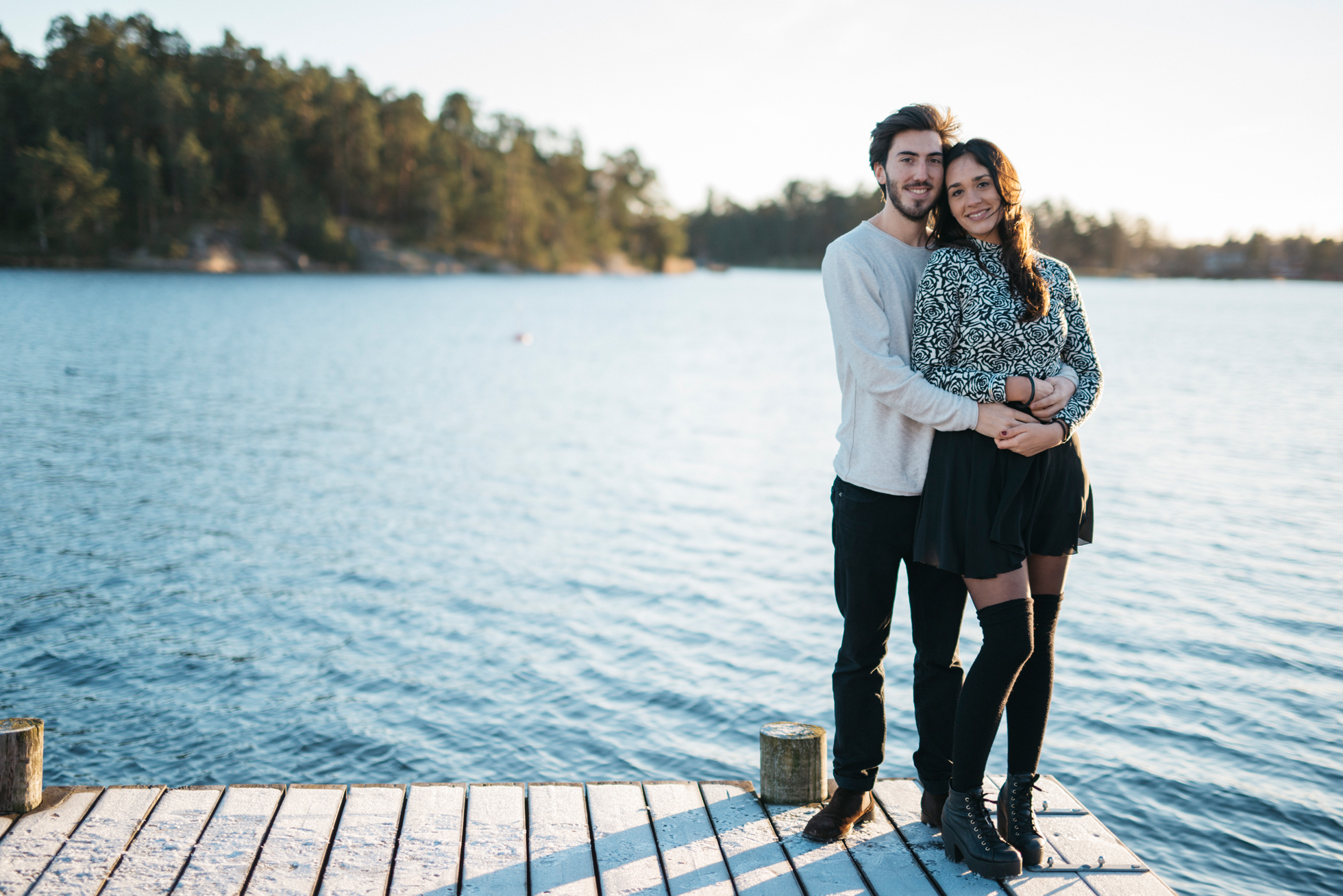 Love session at Vaxholm, Stockholm. Karleksfotografering vi Vaxh