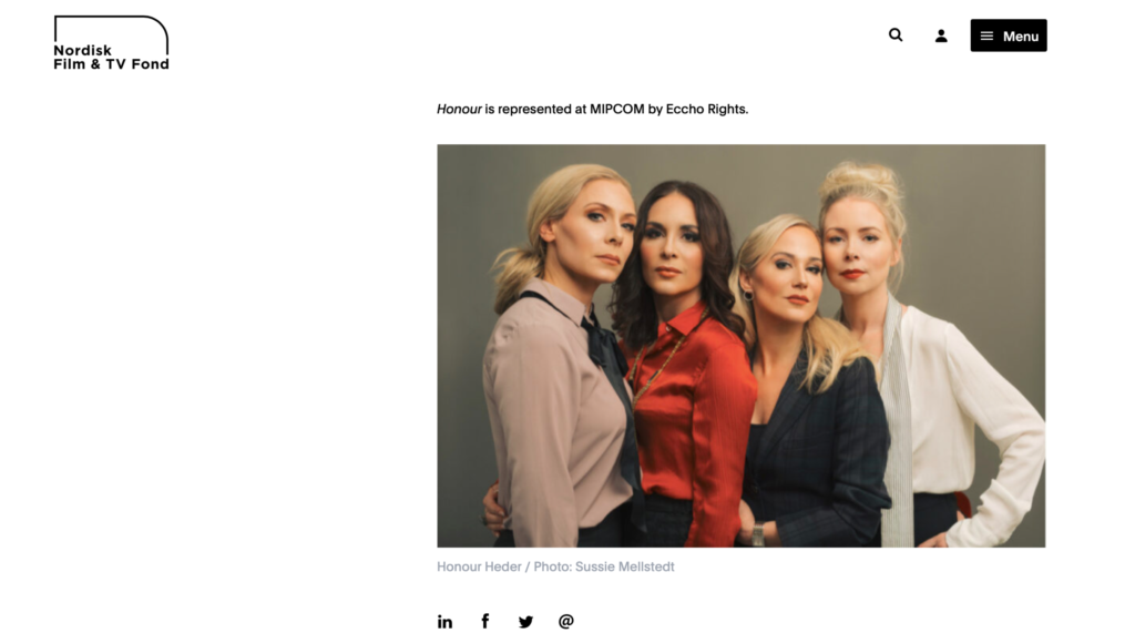 Eva Röse, Alexandra Rapaport, Julia Dufvenius och Anja Lundqvist i ett porträtt för Viaplay-serien Heder. Foto: Sussie Mellstedt.